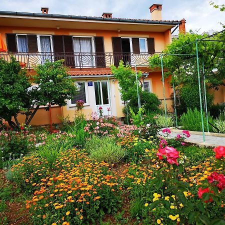 Naomi'S Sunshine Apartman Cres Kültér fotó