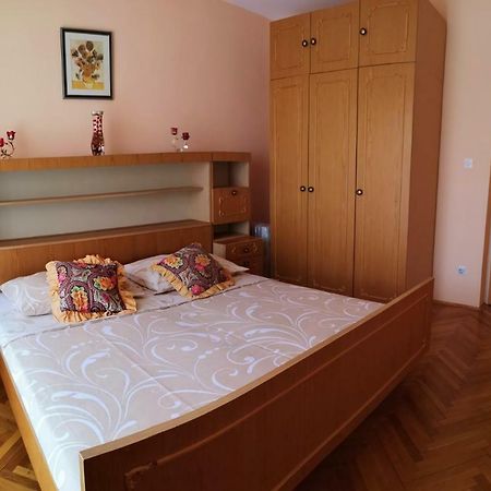 Naomi'S Sunshine Apartman Cres Kültér fotó