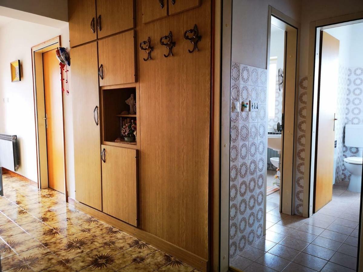 Naomi'S Sunshine Apartman Cres Kültér fotó