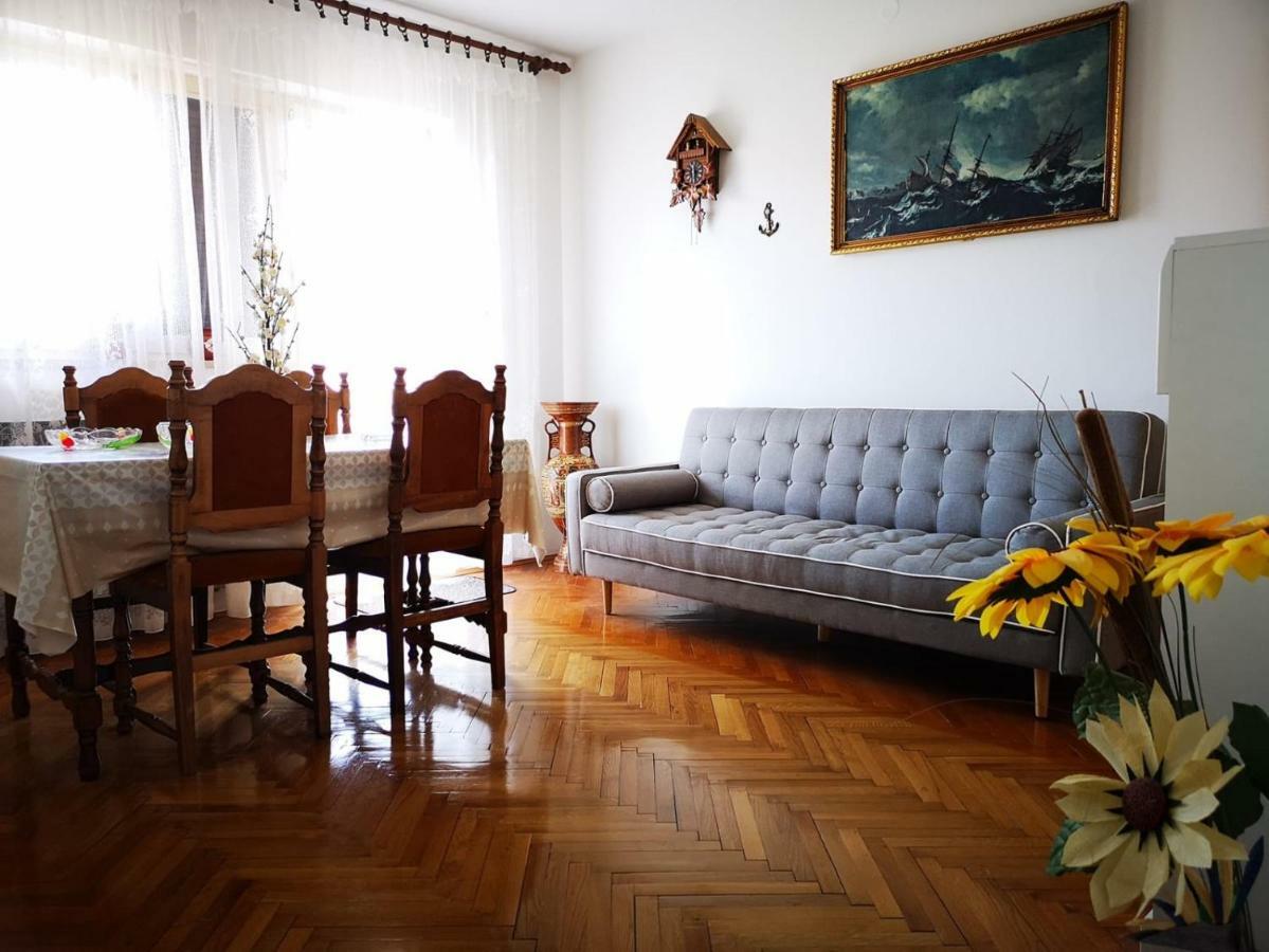 Naomi'S Sunshine Apartman Cres Kültér fotó