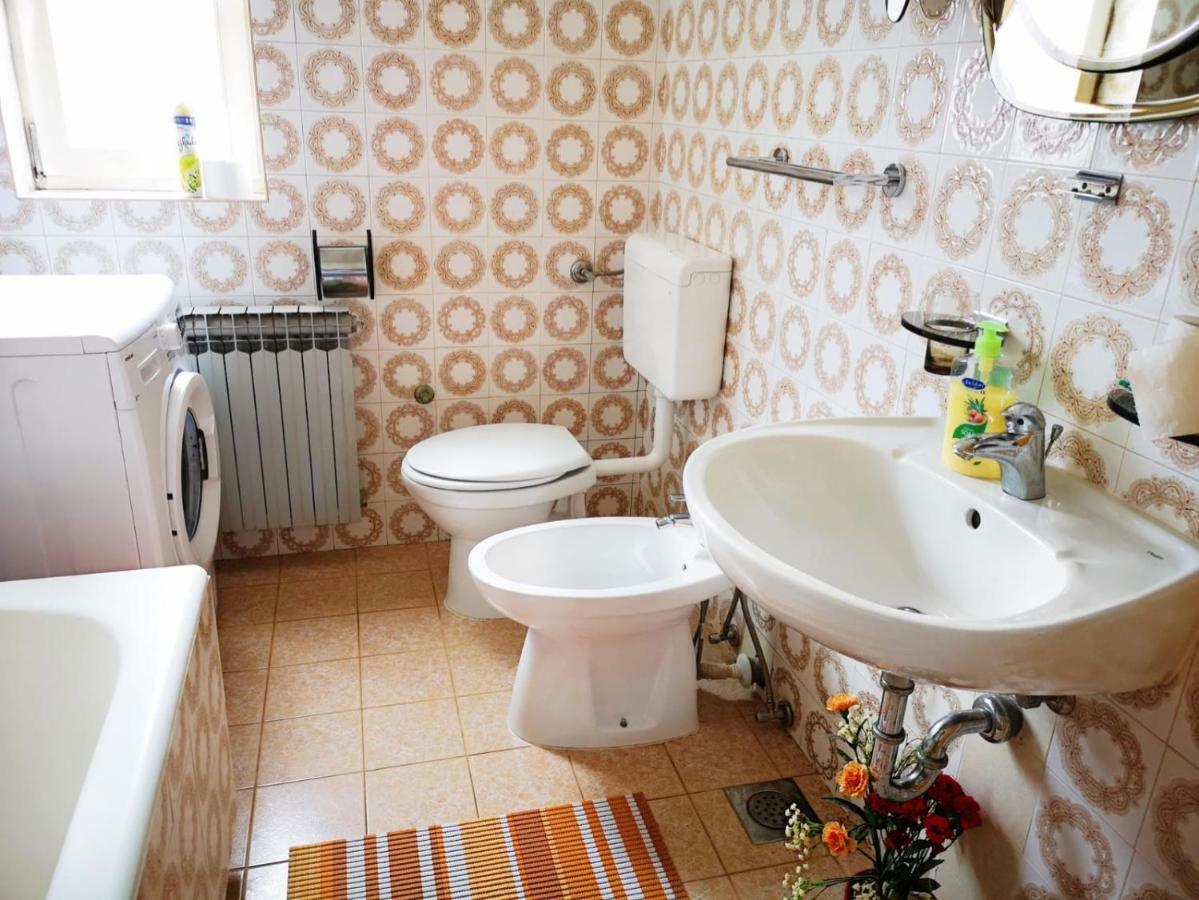 Naomi'S Sunshine Apartman Cres Kültér fotó