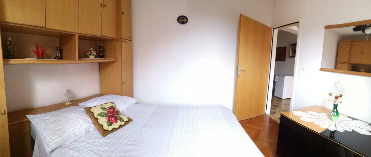 Naomi'S Sunshine Apartman Cres Kültér fotó