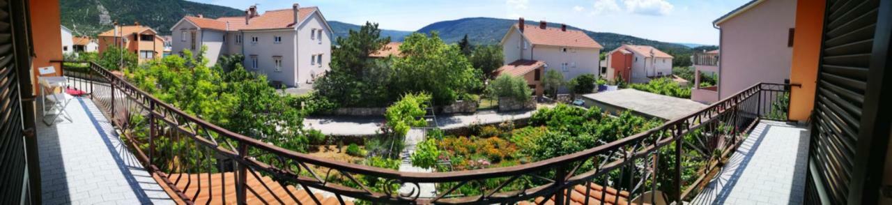 Naomi'S Sunshine Apartman Cres Kültér fotó