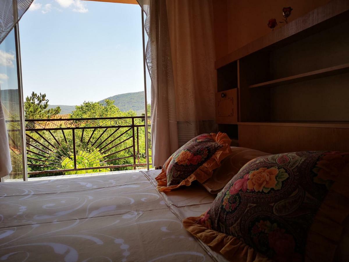 Naomi'S Sunshine Apartman Cres Kültér fotó