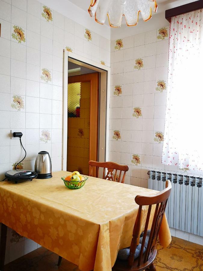 Naomi'S Sunshine Apartman Cres Kültér fotó